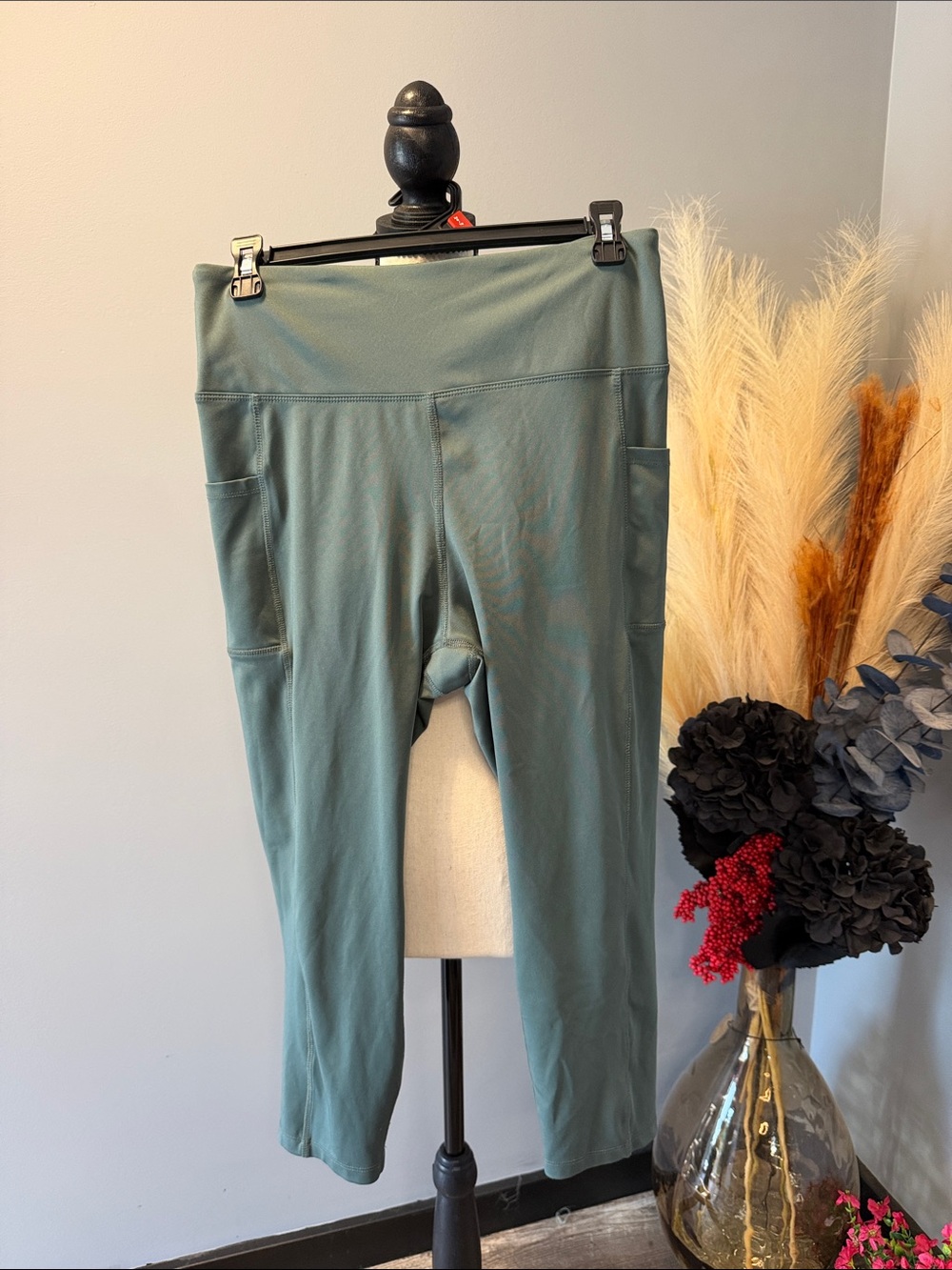 Bally Olive Green Leggings with Side Pockets